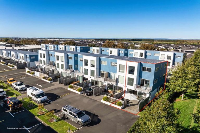 Photo of property in 32/31 Reynolds Place, Papamoa Beach, Papamoa, 3118