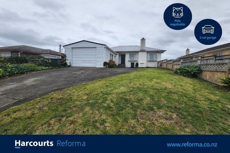 Photo of property in 8a Helvetia Road, Pukekohe, 2120