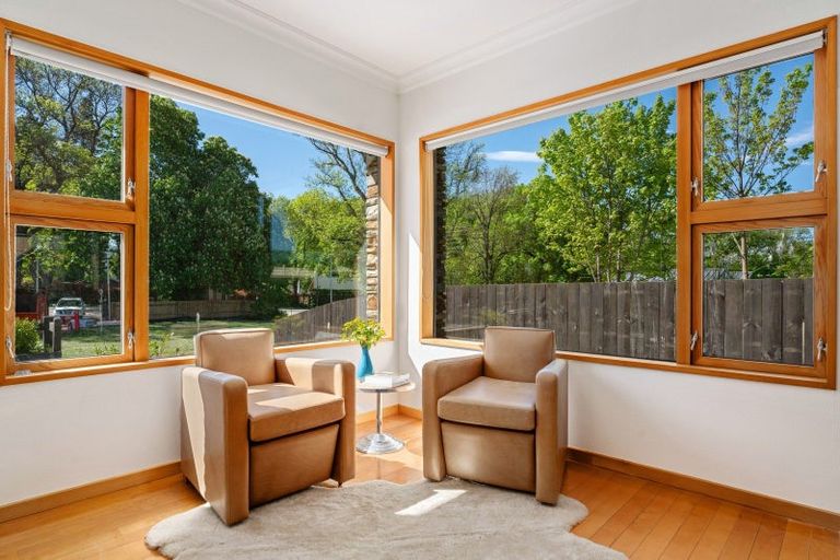 Photo of property in 2c Macandrew Lane, Wanaka, 9305