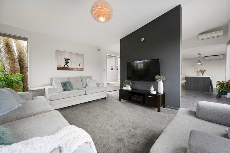 Photo of property in 12 Cumbria Way, Hamilton East, Hamilton, 3216