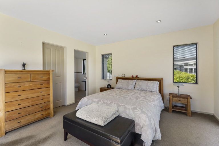 Photo of property in 26 Port Lane, Whitby, Porirua, 5024