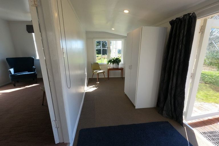 Photo of property in 185 Albert Road, Tokomaru, Palmerston North, 4474