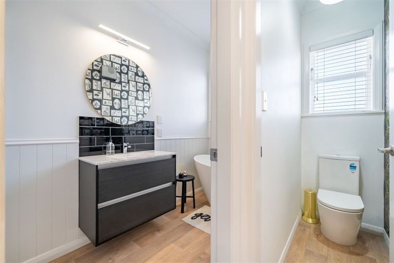 Photo of property in 16 Liverpool Street, Trentham, Upper Hutt, 5018