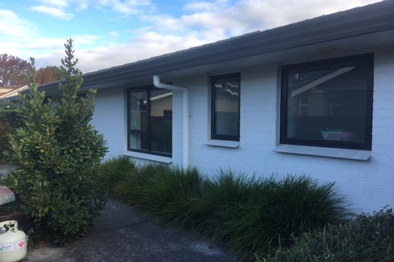 Photo of property in 14 Peel Street, Strowan, Christchurch, 8052