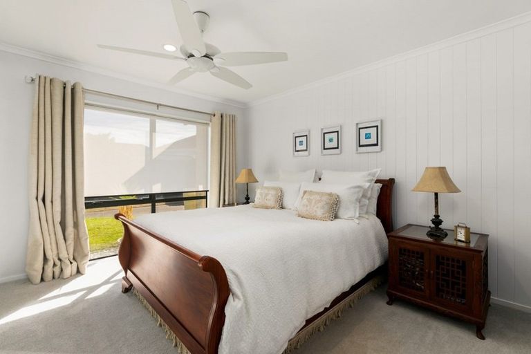 Photo of property in 21 Balmacewen Place, Mount Maunganui, 3116