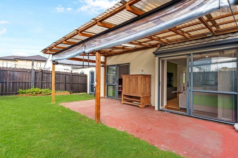 Photo of property in 4 Otago Place, Favona, Auckland, 2024