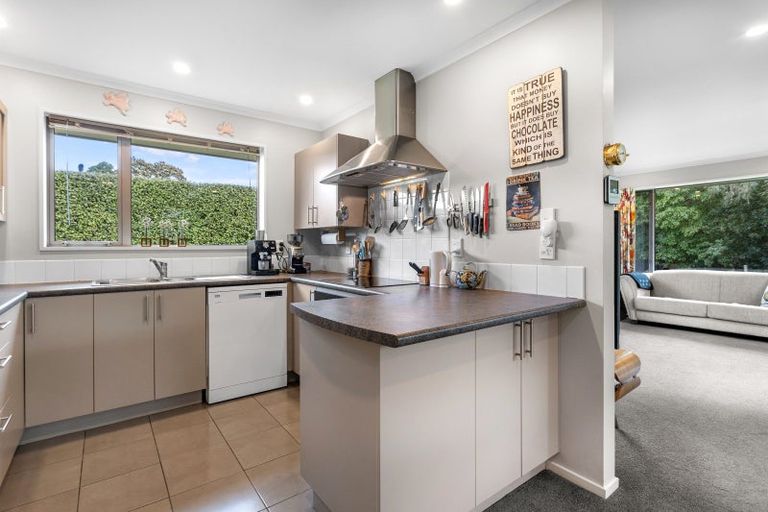 Photo of property in 37a Douglas Road, Amberley, 7410