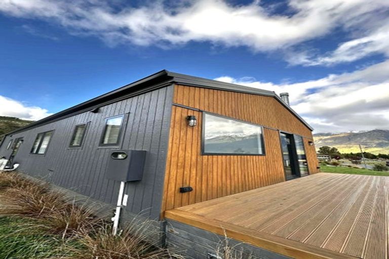 Photo of property in 1 Alaska Street, Glenorchy, 9372