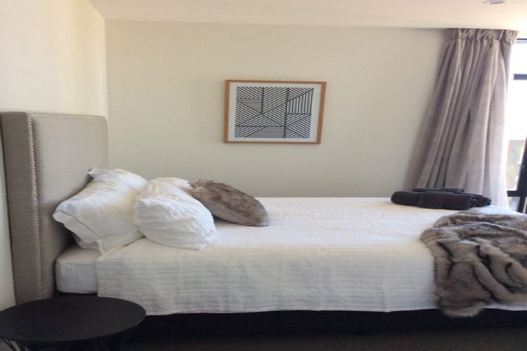 Photo of property in 50 Kilmore Street, Christchurch Central, Christchurch, 8013