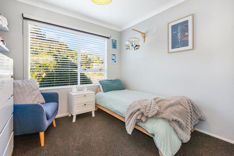 Photo of property in 48 Tweed Road, Papakowhai, Porirua, 5024