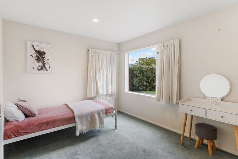 Photo of property in 11 Jadewynn Place, Halswell, Christchurch, 8025