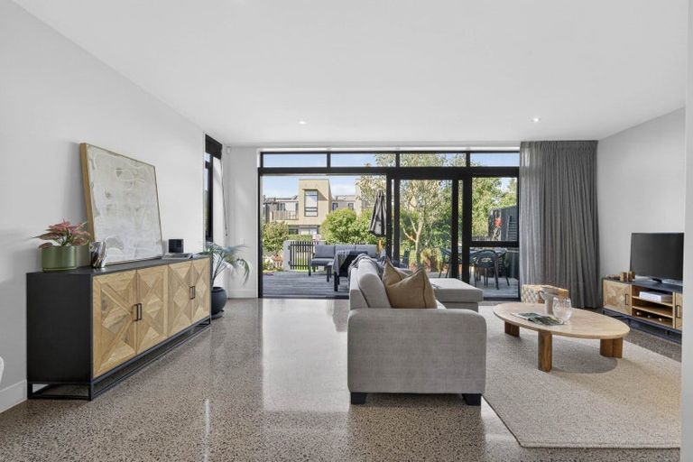 Photo of property in 20 Hastings Street, Hobsonville, Auckland, 0616