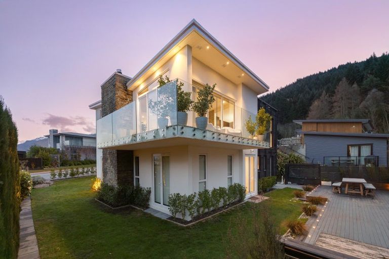 Photo of property in St Andrews Park, 66 Highview Terrace, Queenstown, 9300