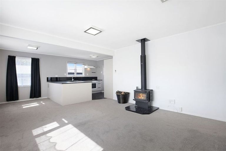Photo of property in 6 Oakhurst Place, Russley, Christchurch, 8042