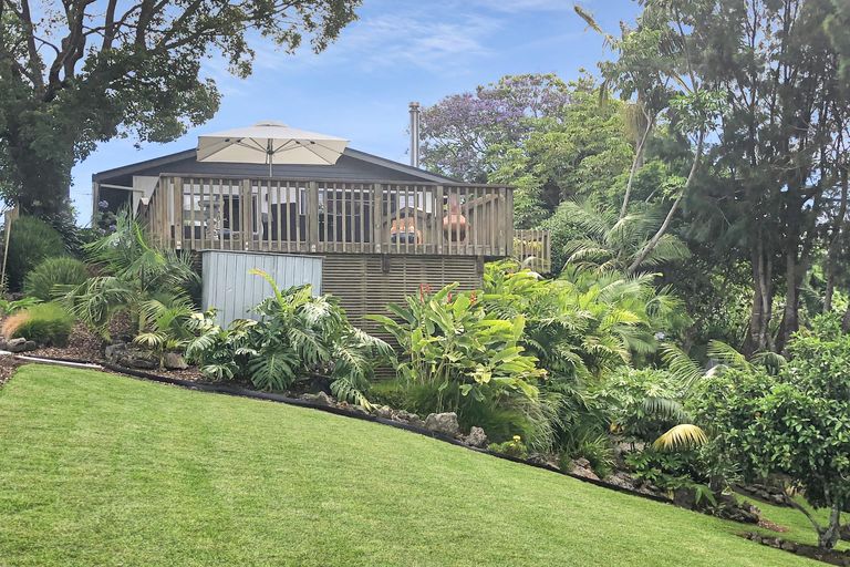 Photo of property in 35 Skudders Beach Road, Kerikeri, 0294