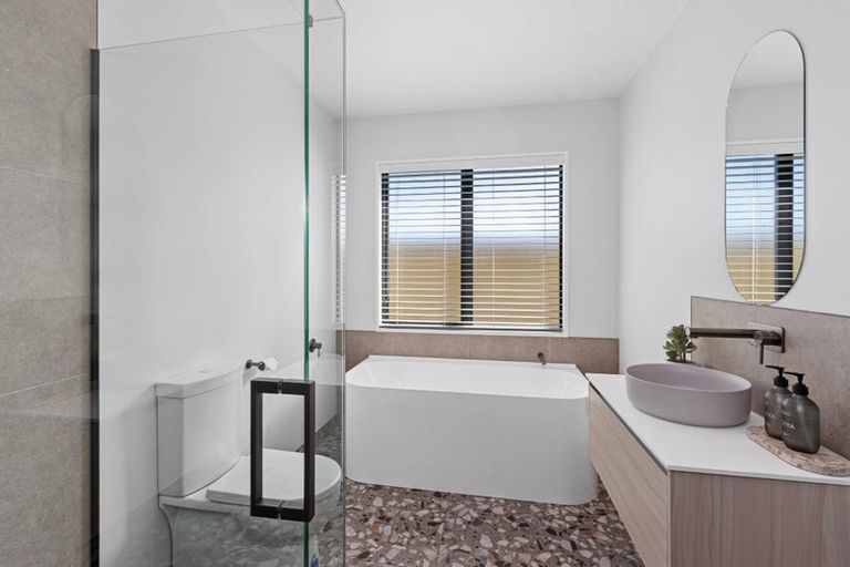 Photo of property in 205 Mairehau Road, Burwood, Christchurch, 8083