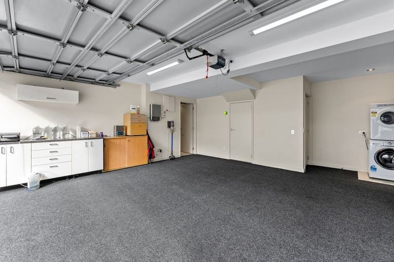 Photo of property in Montrose Villas, 441c Beach Road, Mairangi Bay, Auckland, 0630