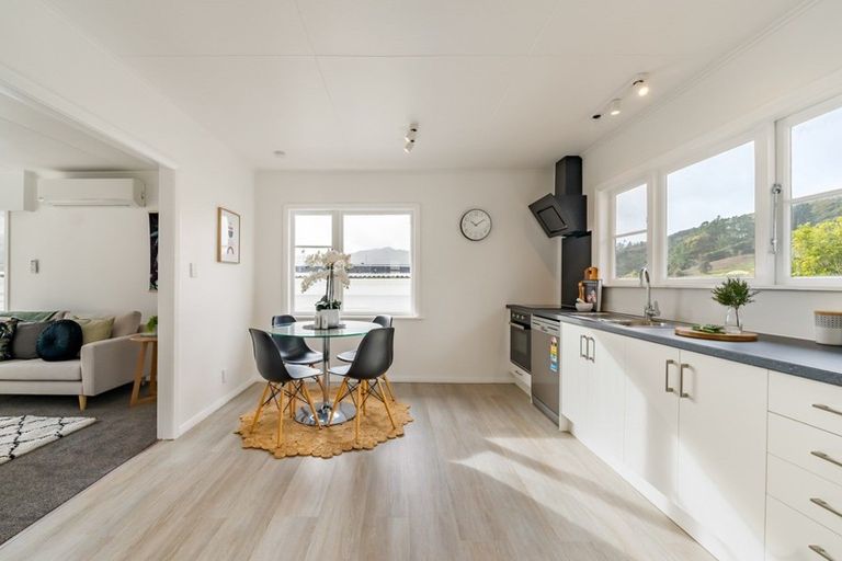 Photo of property in 49 Lees Grove, Wainuiomata, Lower Hutt, 5014