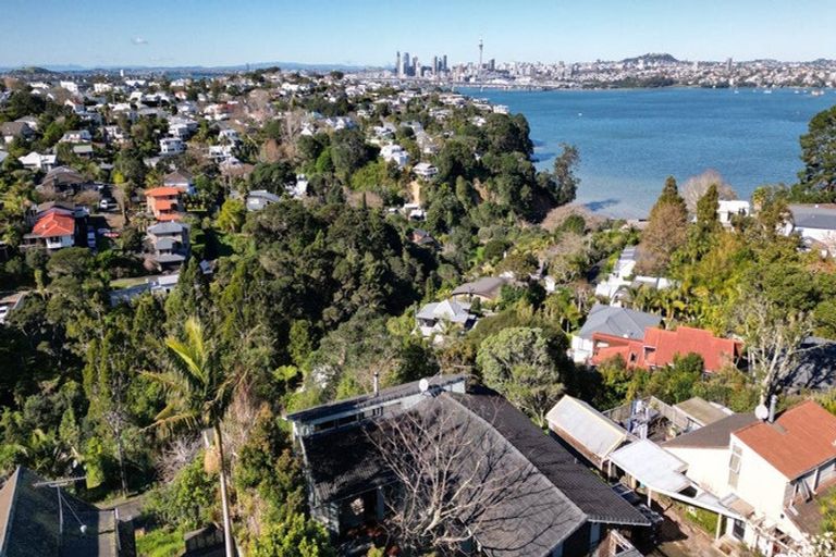 Photo of property in 34a Rawene Road, Birkenhead, Auckland, 0626