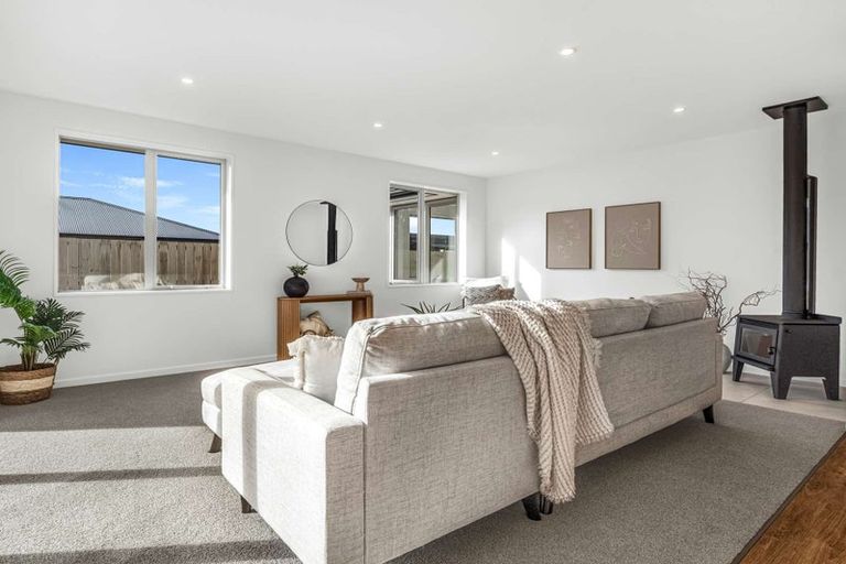 Photo of property in 24 Memorial Crescent, Methven, 7730