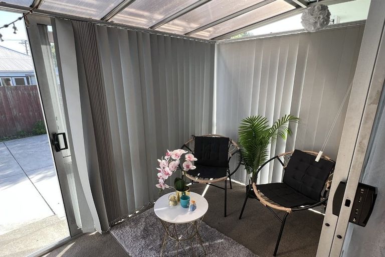 Photo of property in 2/126 Stanmore Road, Linwood, Christchurch, 8011