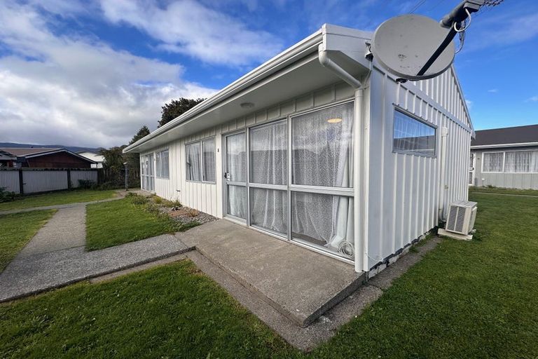 Photo of property in 9/17 Hildreth Street, Trentham, Upper Hutt, 5018