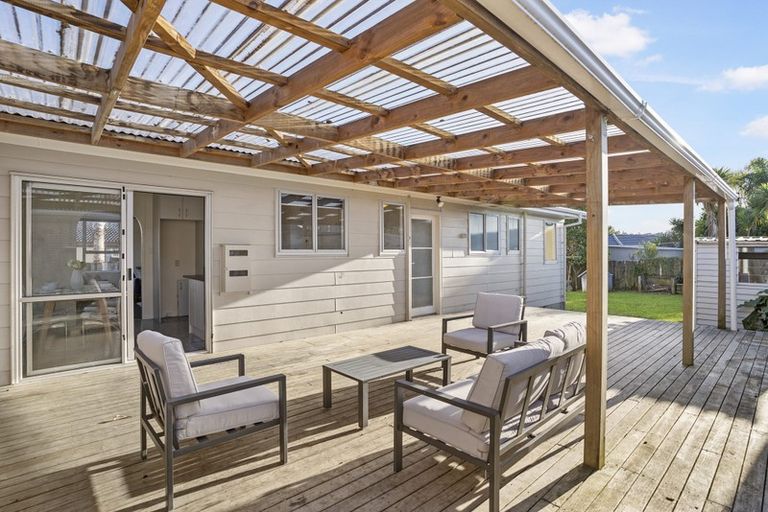 Photo of property in 9 Arodella Crescent, Ranui, Auckland, 0612