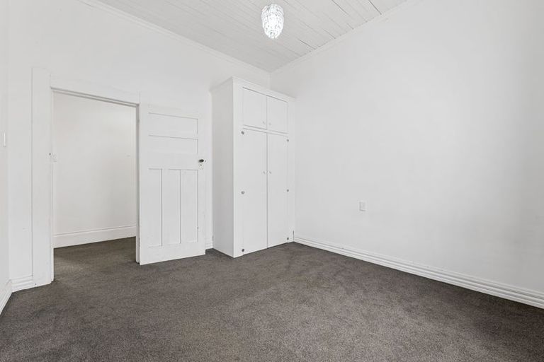 Photo of property in 278 South Road, Hawera, 4610