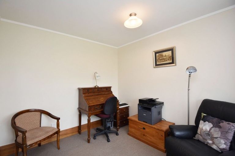 Photo of property in 266 Yarrow Street, Richmond, Invercargill, 9810