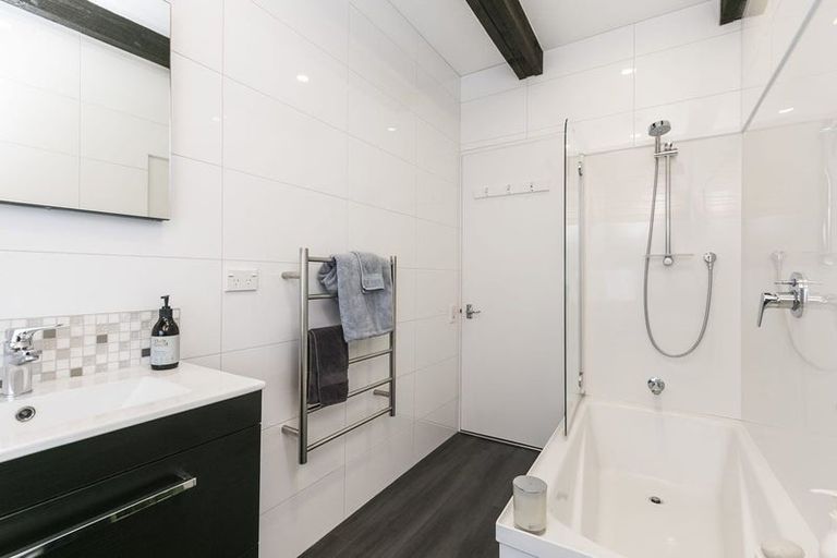 Photo of property in 1 Akautangi Way, Hataitai, Wellington, 6021