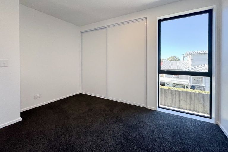 Photo of property in 12 Roxburgh Street, Sydenham, Christchurch, 8023