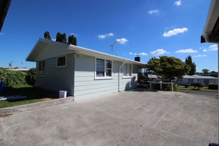 Photo of property in 7 Ruru Place, Tokoroa, 3420