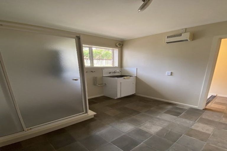 Photo of property in 207 Schnapper Rock Road, Schnapper Rock, Auckland, 0632