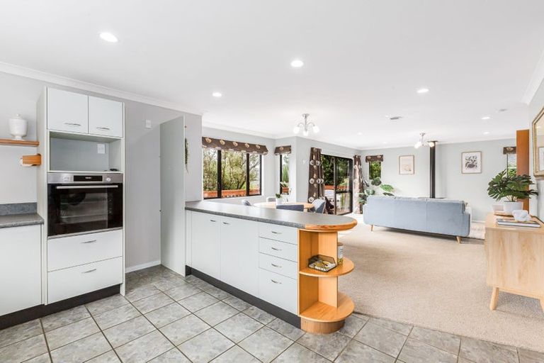 Photo of property in 3 Gybe Place, Whitby, Porirua, 5024