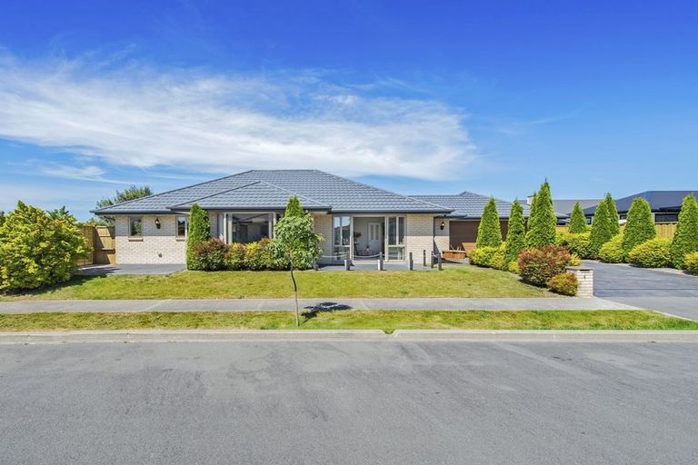 Photo of property in 4 Pipiri Street, Pegasus, 7612