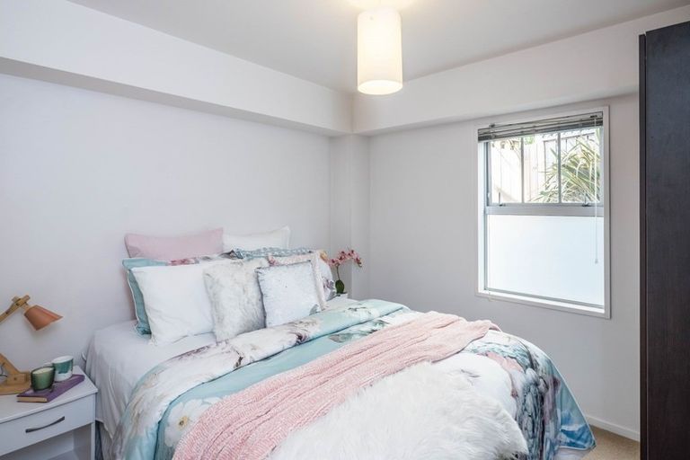 Photo of property in 8b Finlay Terrace, Mount Cook, Wellington, 6021