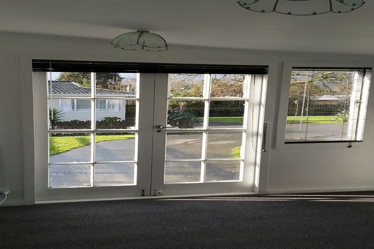 Photo of property in 14a Edinburgh Street, Tuakau, 2121