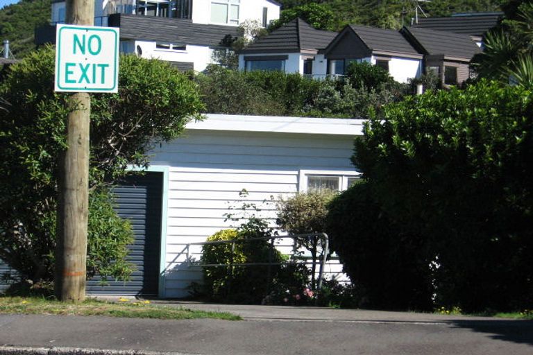 Photo of property in 48a Waru Street, Khandallah, Wellington, 6035