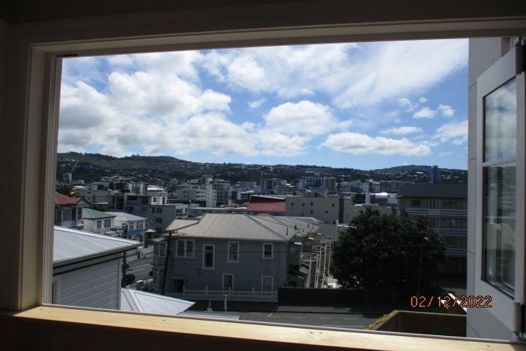 Photo of property in 1u4 Earls Terrace, Mount Victoria, Wellington, 6011