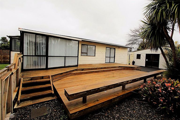 Photo of property in 23 Bluewater Place, Wattle Downs, Auckland, 2103
