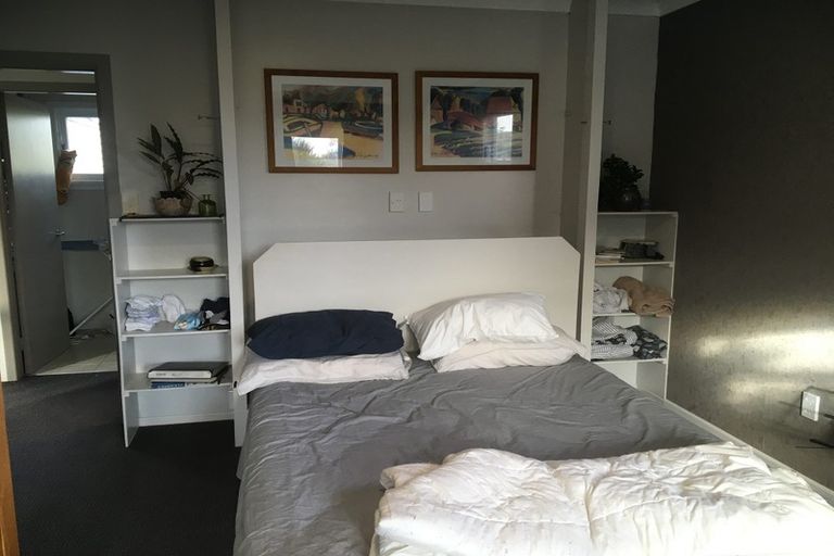 Photo of property in 108 Seaview Road, Paraparaumu Beach, Paraparaumu, 5032