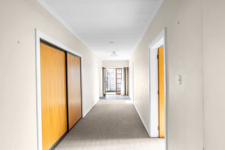 Photo of property in 35 Queen Street, Westport, 7825