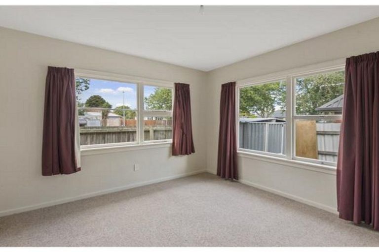 Photo of property in 5 Tara Street, Riccarton, Christchurch, 8041