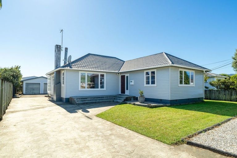 Photo of property in 39 Dorset Street, Levin, 5510