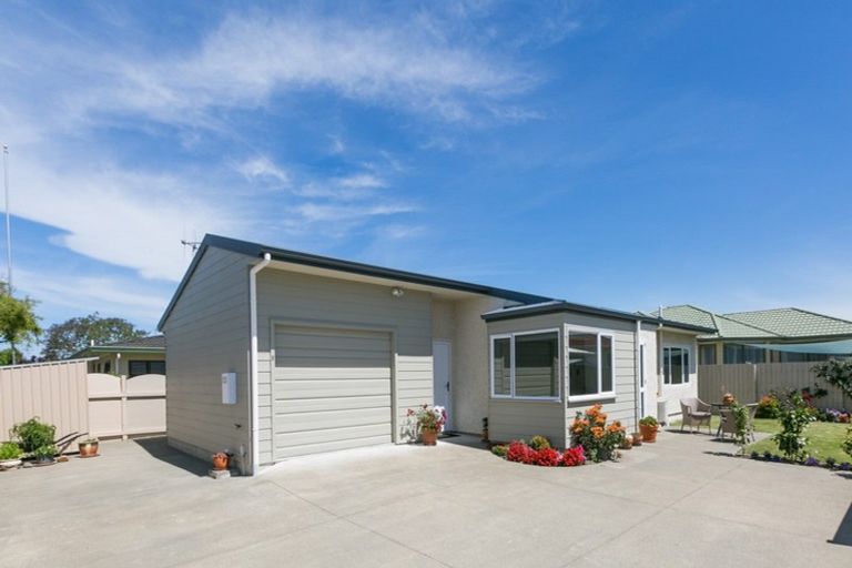 Photo of property in 144b Gloucester Street, Taradale, Napier, 4112