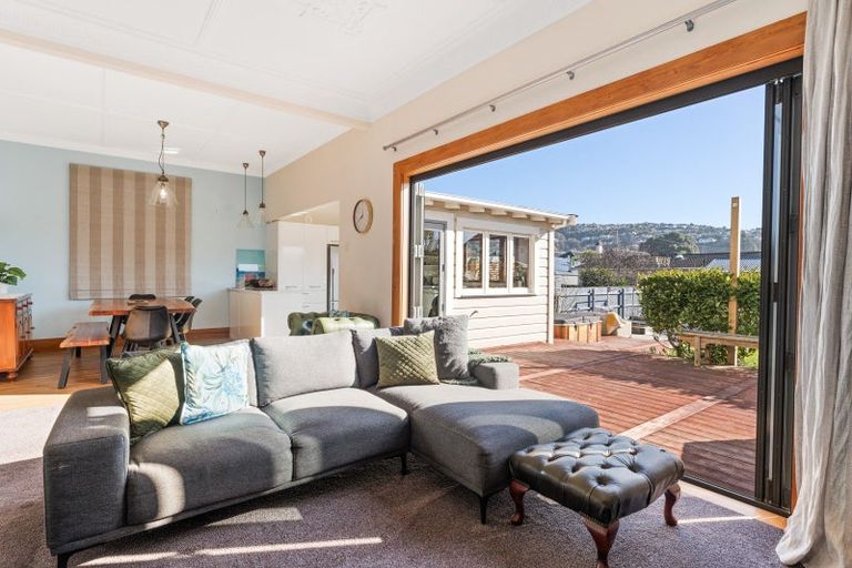 Photo of property in 180 Victoria Road, Saint Clair, Dunedin, 9012