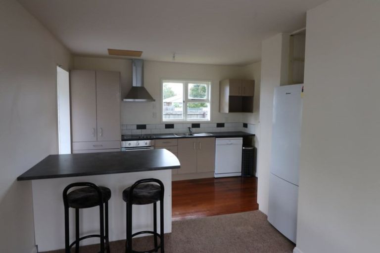 Photo of property in 1 Ballantyne Avenue, Upper Riccarton, Christchurch, 8041