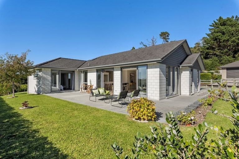 Photo of property in 22 Belvedere Place, Warkworth, 0910