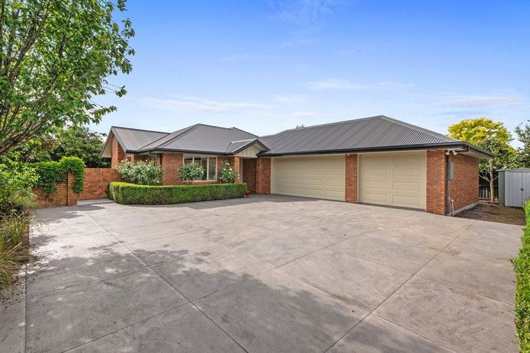 Photo of property in 6 Chanel Place, Prebbleton, 7604