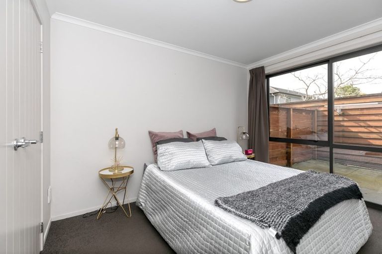Photo of property in 28u9 Fifth Avenue, Enderley, Hamilton, 3214